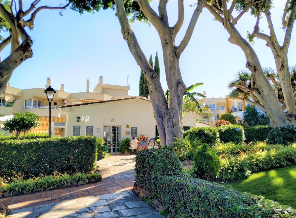 Dona Carlota Gardens, Sea Views, Pool, Restaurant Appartement Torremolinos Buitenkant foto